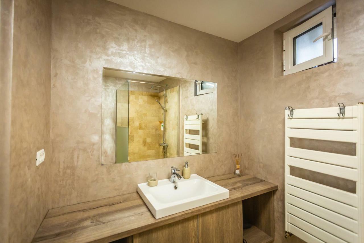 Central Apartment Braşov Esterno foto